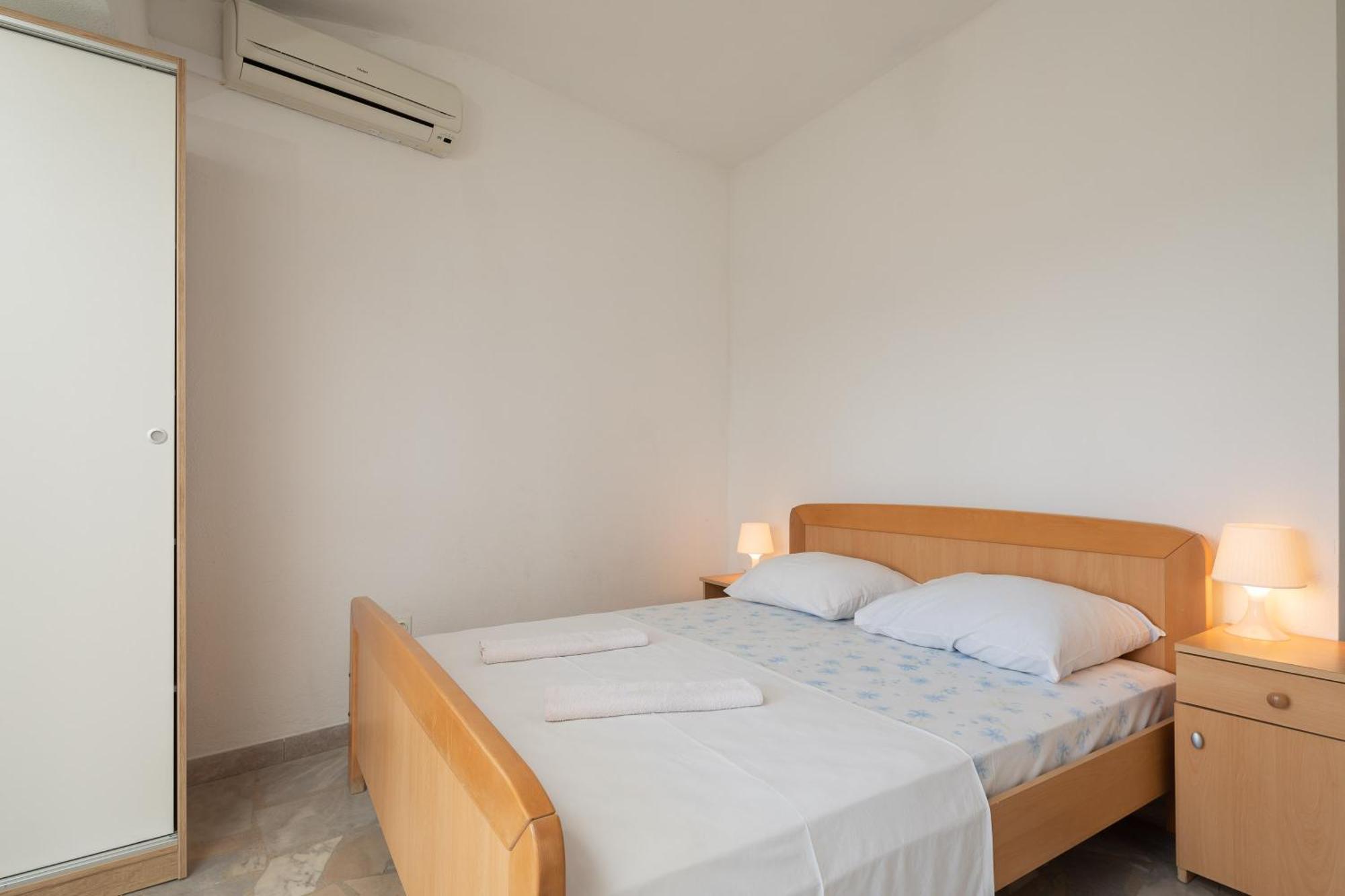 Apartments Roza Omiš Extérieur photo