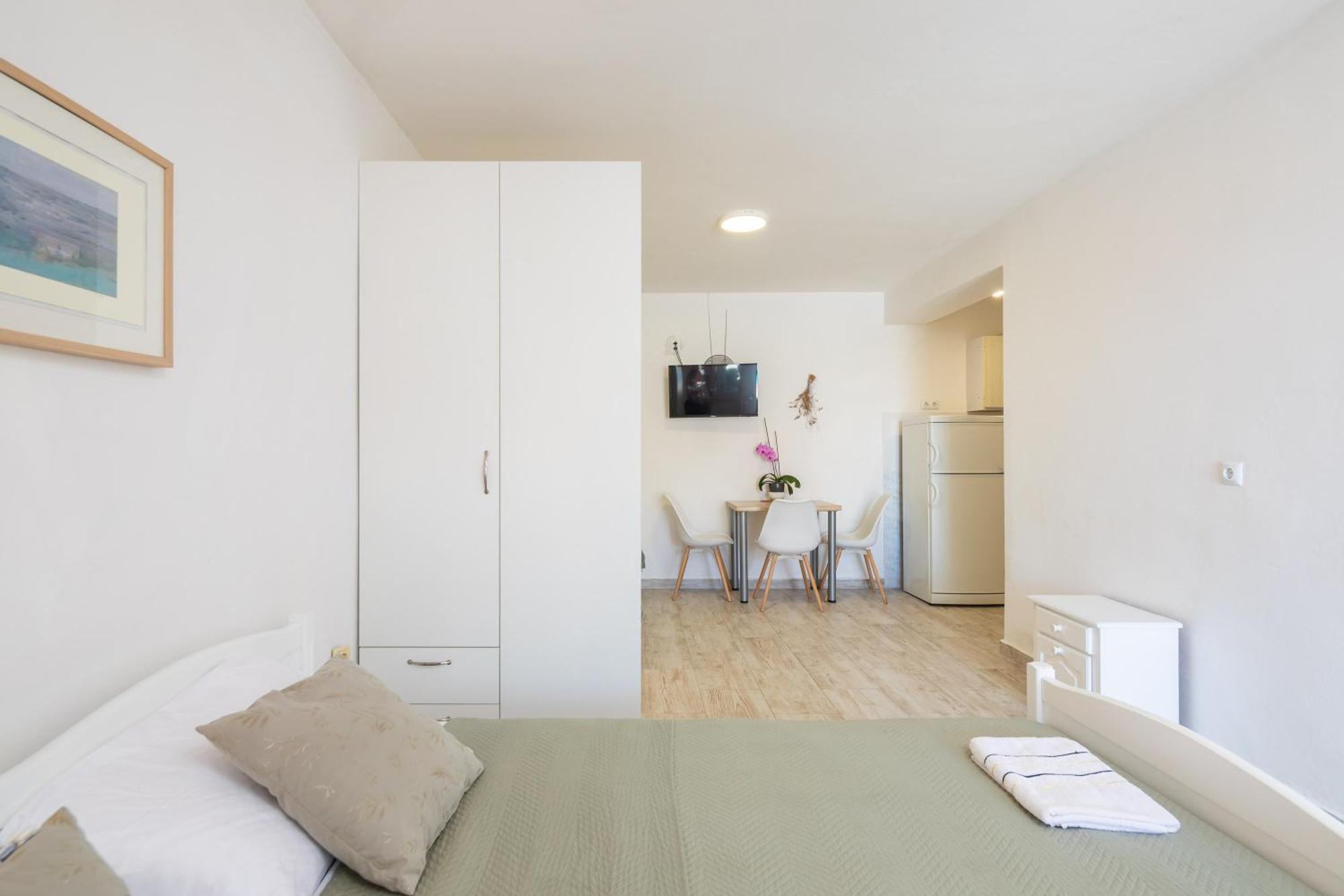 Apartments Roza Omiš Extérieur photo