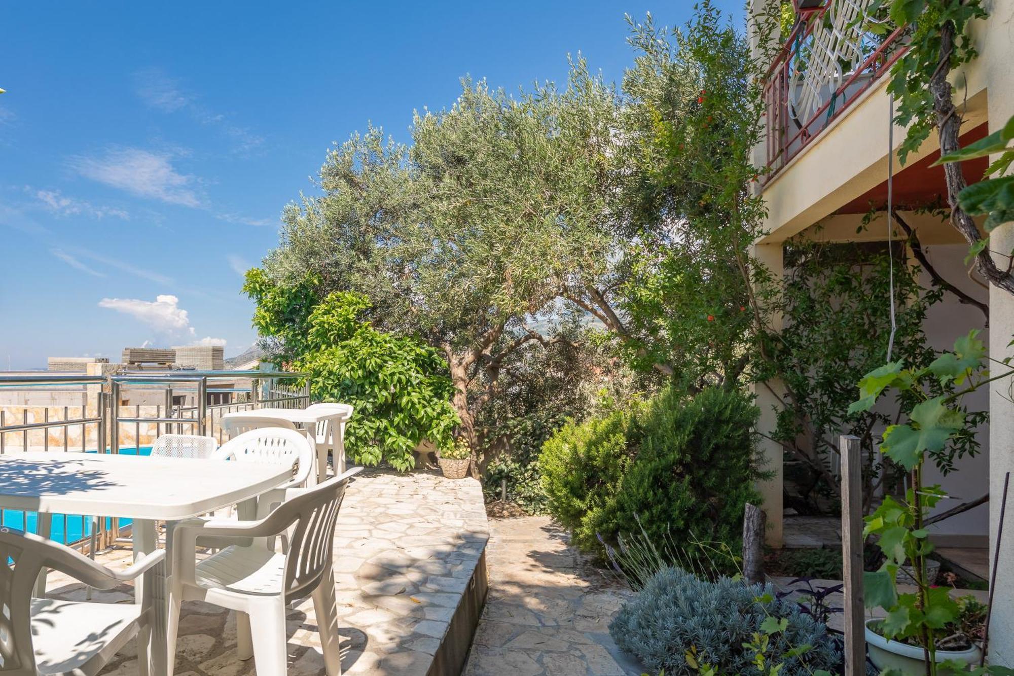 Apartments Roza Omiš Extérieur photo